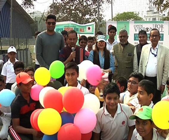 সম্বরণ বন্দ্যোপাধ্যয়ের অ্যাকাডেমিতে ক্রিকেটারদের চক্ষু পরীক্ষা