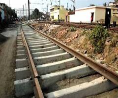 শুক্রবার থেকে ব্যান্ডেল-বর্ধমান শাখায় ৩ দিন কম মিলবে লোকাল ট্রেন