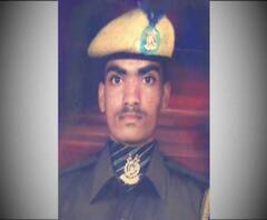 ছত্তীসগঢ়ে মাওবাদী হামলায় মৃত্যু হয়েছে সিআরপিএফ জওয়ান সঞ্জীতকুমার হরিজনের, দেশের জন্য নাতিকেও সেনায় পাঠাতে রাজি, বলছেন বাবা