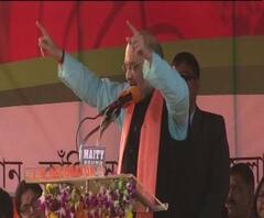 ‘৫৫০০০ কারখানার মধ্যে কটা কারখানা খুলেছেন মমতা? বাংলায় শুধু বোমা তৈরির কারখানার রমরমা বেড়েছে’, কটাক্ষ অমিত শাহের