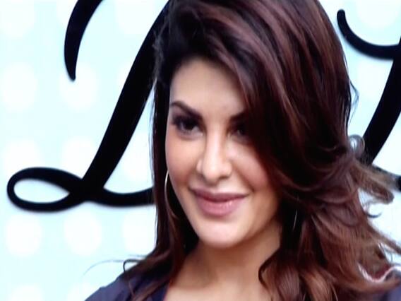 कभी कभी लगातार पीछा करने वाले फोटोग्राफर्स से तंग आ जाती हैं जैकलीन, देखिए ये खास इंटरव्यू