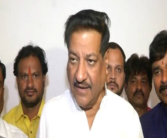 VIDEO | प्रियांका गांधींच्या नियुक्तीपदावर पृथ्वीराज चव्हाण यांची प्रतिक्रिया | एबीपी माझा