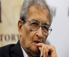 লোককে সহ্য করার ক্ষমতা না থাকাটা চিন্তাশক্তির অভাব, নাসিরুদ্দিনের পাশে দাঁড়িয়ে মন্তব্য অমর্ত্য সেনের