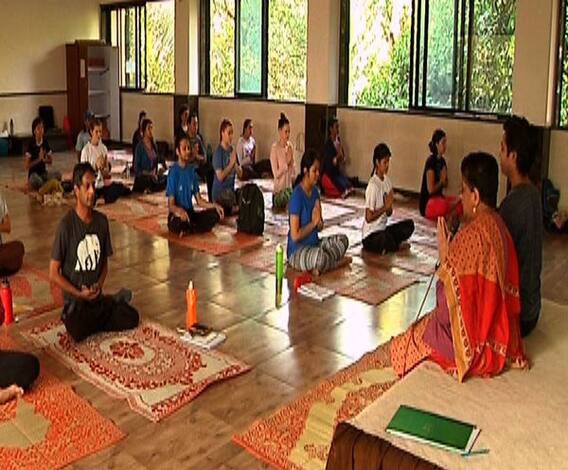 VIDEO | अति वेब सीरिज पाहिल्याने मोठ्या आजारांची भीती | स्पेशल रिपोर्ट | एबीपी माझा