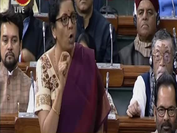 Bofors sank Congress, Rafale will bring Modi back: Sitharaman | Master Stroke Full