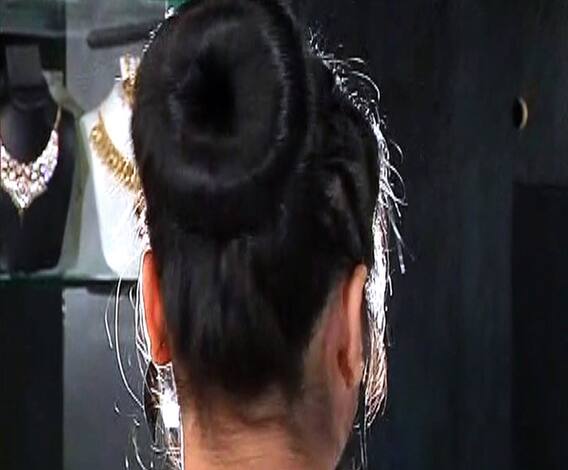 VIDEO | कॉलेज तरुणींसाठी खास हेअरस्टाईल | घे भरारी | व्हा परफेक्ट | एबीपी माझा