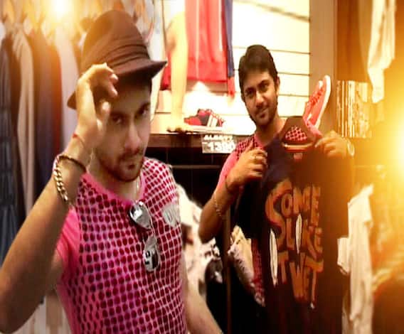 ‘ক্যাজুয়াল’ পরতে ভালবাসেন অভিনেতা সোহম, তাই কোনও ডিজাইনার নয়, পৌঁছে গেলেন অভিজাত শপিং মলে, বেছে নিলেন পছন্দমতো পোশাক, জুতো ও আরও অনেককিছু, দেখুন ‘লাইফ স্টাইল’