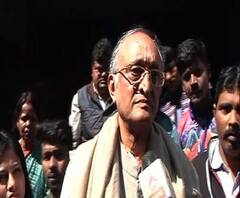 উত্তর ২৪ পরগনার নিউ ব্যারাকপুরের যুগবেড়িয়ায় ভস্মীভূত প্লাস্টিকের চেয়ার তৈরির কারখানা, ঘটনাস্থলে অমিত মিত্র