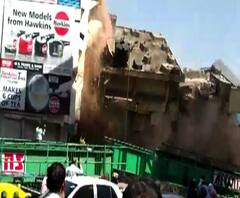 VIDEO | अनधिकृत बांधकामाच्या कारवाईदरम्यान इमारतीचा भाग कोसळला | नागपूर | ब्रेकफास्ट न्यूज | एबीपी माझा