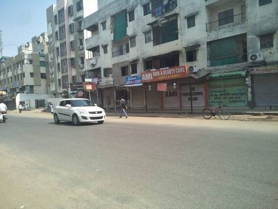 Pulwama Attack: આજે અમદાવાદ સહિત ગુજરાત ભરમાં દુકાનો સ્વયંભૂ બંધ, જુઓ વીડિયો