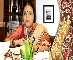 ‘বাংলা আমার সর্ষে-ইলিশ, চিংড়ি-কচি লাউ’-মনে প্রাণে বাঙালি লোপামুদ্রা মিত্র দক্ষিণ কলকাতার এক রেস্তোরাঁয় চেখে দেখলেন আদ্যোপান্ত বাঙালি খানা