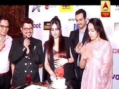 Exclusive Interview: फिल्म 'केकवॉक' से कमबैक कर रहीं ईशा देओल और मां हेमा मालिनी से खास बातचीत