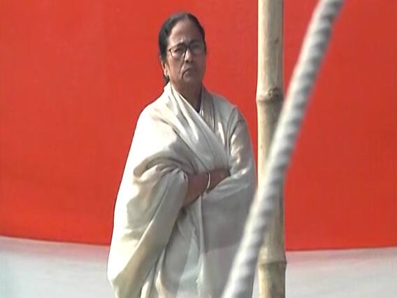 Kolkata Police action threat to federal system: Rajnath | Master Stroke