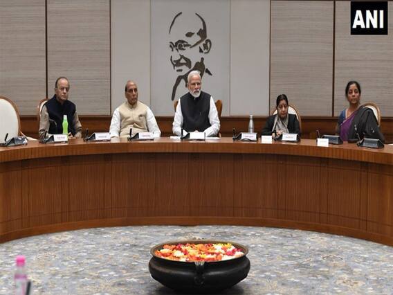 Pulwama Attack: PM મોદીની અધ્યક્ષતામાં CCS બેઠક શરૂ, સરકાર શું લેશે સ્ટેન્ડ? જુઓ વીડિયો