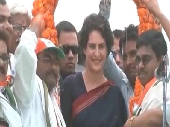 Priyanka given charge of 41 seats | Master Stroke(12.02.2018)