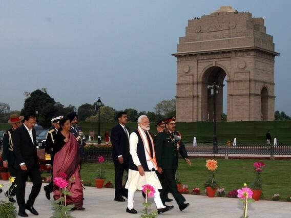 હાલની સ્થિતિને લઈ PM મોદીના નિવાસસ્થાને મહત્વની બેઠક શરૂ, જુઓ વીડિયો
