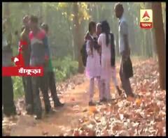 জঙ্গলের রাস্তায় হাতির আতঙ্ক, বাঁকুড়ায় পাহারা দিয়ে মাধ্যমিক পরীক্ষার্থীদের পরীক্ষাকেন্দ্রে পৌঁছে দিল বন দফতরের হুলা পার্টি