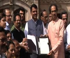 VIDEO | सेना-भाजपच्या युतीची आज अधिकृतपणे घोषणेची चिन्हं? | ब्रेकफास्ट न्यूज | एबीपी माझा