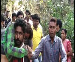 সিউড়িতে ৬০ নম্বর জাতীয় সড়কে লরি ও গাড়ির মুখোমুখি সংঘর্ষ, গুরুতর আহত গাড়িচালক