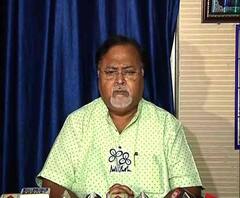কারও ওপর জোর করে কোনও ভাষা চাপিয়ে দেওয়ার প্রশ্নই ওঠে না, অমিত শাহর অভিযোগ খারিজ করে মন্তব্য পার্থ চট্টোপাধ্যায়ের