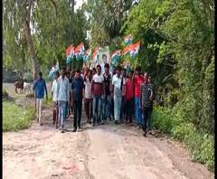 জয়নগর লোকসভা কেন্দ্রের তৃণমূল প্রার্থী প্রতিমা মণ্ডলের হয়ে প্রচারে তৃণমূল কর্মীরা