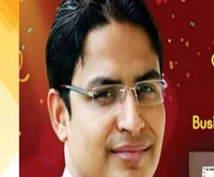 দার্জিলিঙের বিজেপি প্রার্থী রাজু বিস্তকে পাহাড়ে ওঠার পথে কালো পতাকা দেখালেন বিনয়পন্থীরা