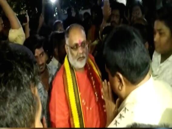 सनसनी: देखिए होली के जश्न में खतरनाक खेल ! बेखौफ गुंडों की 'खूनी' होली !