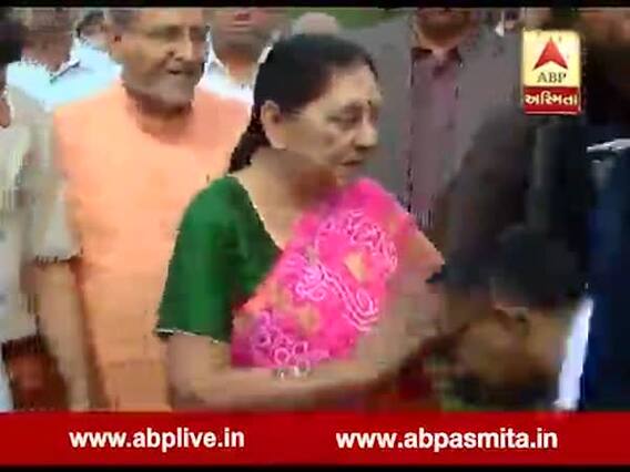 ગાંધીનગર બેઠક પરથી આનંદીબેન લોકસભાની ચૂંટણી લડે તેવી શક્યતા, જુઓ વીડિયો