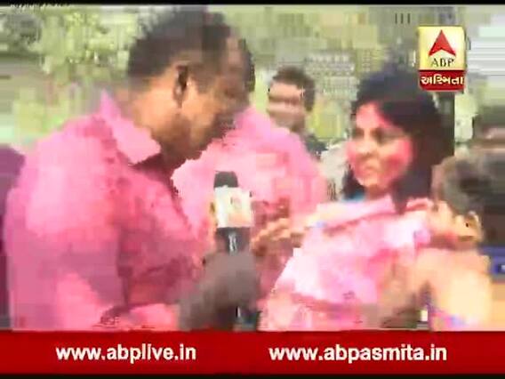 વડોદરાના કલેક્ટરે IAS-IPS અધિકારીઓ સાથે કરી ધૂળેટીની ઉજવણી, જુઓ વીડિયો