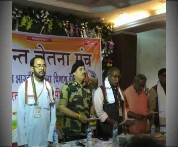 আধা সেনার জন্য বাংলায় কমিশনের বিশেষ কেন্দ্রীয় পুলিশ পর্যবেক্ষকের দায়িত্বে বিএসএফের প্রাক্তন ডিজি কে কে শর্মা, গত বছর আরএসএস মনোভাবাপন্ন একটি সংগঠনের অনুষ্ঠানে গিয়ে বিতর্কে জড়ান তিনি 