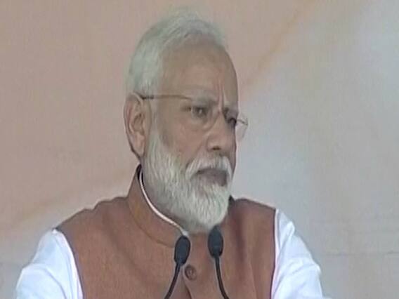 Kaun Banega Pradhanmantri: Modi attacks SP, BSP in Meerut