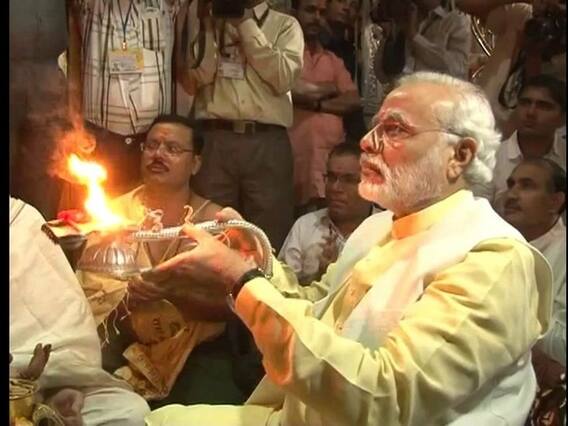 મોદી ફરીથી પ્રધાનમંત્રી બને તે માટે સુરતમાં યોજાયો યજ્ઞ, જુઓ વીડિયો