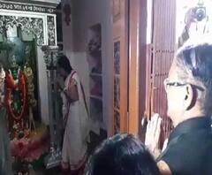 বিভিন্ন মন্দিরে পুজো দিয়ে, মসজিদ ও গির্জাতে গিয়ে ভোট প্রচার শুরু করলেন পঞ্চায়েতমন্ত্রী সুব্রত মুখোপাধ্যায়