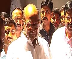 VIDEO | शरद पवार निवडणूक लढवण्यावर माढाच्या लोकांची प्रतिक्रिया | सोलापूर | एबीपी माझा