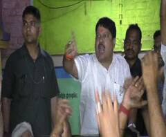 জগদ্দলে বিজেপির রেল অবরোধ, শিয়ালদা মেইন শাখায় ব্যাহত ট্রেন চলাচল