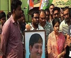 লোকসভা নির্বাচন: নিজের এলাকা ফুলবাড়ি থেকেই প্রচার শুরু করলেন তৃণমূল বিধায়ক সত্যজিৎ বিশ্বাসের স্ত্রী রূপালি