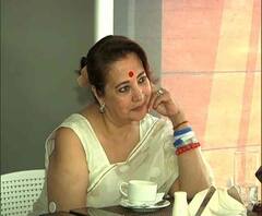 ভোটের ভিআইপি: আসানসোল উত্তরে বিজেপির বাবুল সুপ্রিয়কে হারাতে চান তৃণমূল প্রার্থী মুনমুন সেন