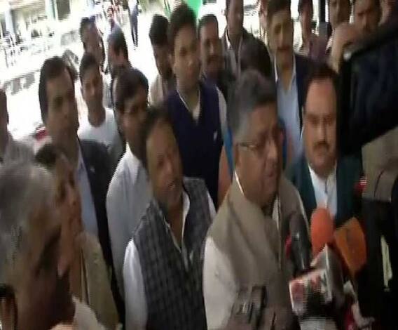 রাজ্যের সাংবিধানিক কাঠামো ভেঙে পড়েছে, অতি স্পর্শকাতর ঘোষিত হোক পশ্চিমবঙ্গ, সব বুথে কেন্দ্রীয় বাহিনী, দাবি নিয়ে কমিশনের দ্বারস্থ বিজেপি