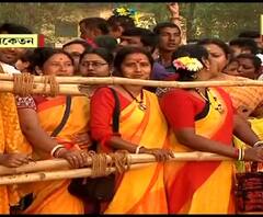 আবিরে রাঙা শান্তিনিকেতন, প্রভাত ফেরিতে সামিল পাঠভবনের পড়ুয়ারা