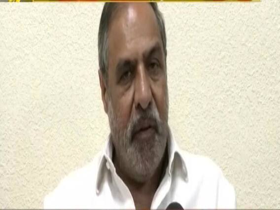 जेट एयरवेज के कर्मचारी की खुदकुशी पर हो रही है राजनीति, कांग्रेस ने पीएम मोदी पर साधा निशाना 