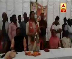 बीजेपी प्रत्याशी संघमित्रा मौर्य ने लोगों को दी फर्जी वोट डालने की सलाह, बाद में दी बयान पर सफाई