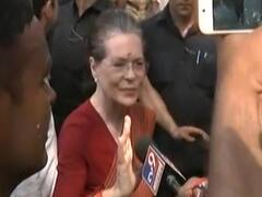 Don't forget 2004, says Sonia Gandhi while she files nomination in Raebareli
