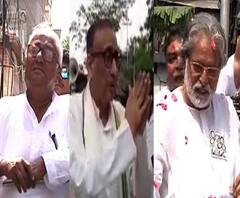 একশো ঢাকি নিয়ে রবীবাসরীয় প্রচার কল্যাণের, হুডখোলা গাড়িতে প্রচারে সুদীপ বন্দ্যোপাধ্যায়-সৌগত রায়