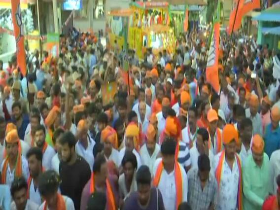 BJP president Amit Shah holds massive roadshow in Bengaluru
