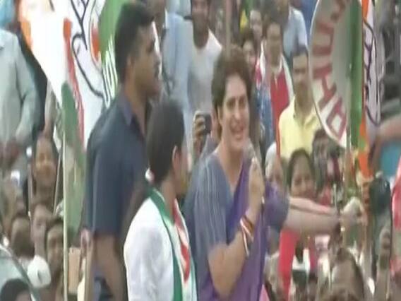 Priyanka Gandhi conducts roadshow in Ghaziabad