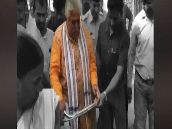 64 % polling in Uttar Pradesh, 53 per cent in Bihar in first phase