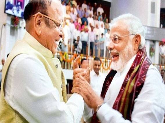 કોંગ્રેસના મંચ પરથી શંકરસિંહ વાઘેલાએ મોદી સરકાર પર શું કર્યા પ્રહાર? જુઓ વીડિયો