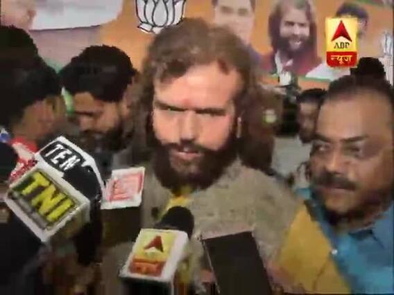 गायक और बीजेपी नेता हंसराज हंस ने पीएम मोदी के लिए गाया गाना, देखिए