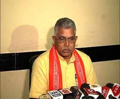 ভোটের নামে প্রহসন হয়েছে কোচবিহারে, মুখ্য নির্বাচনী আধিকারিকের দফতরের সামনে বিক্ষোভ বিজেপির