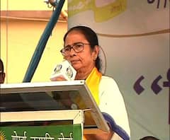 জয়ের পর আর পাহাড়ে দেখা যায়নি অহলুওয়ালিয়াকে আক্রমণ মমতার, পাহাড়কে অশান্ত করেছিলেন মমতাই, পাল্টা বিদায়ী সাংসদ